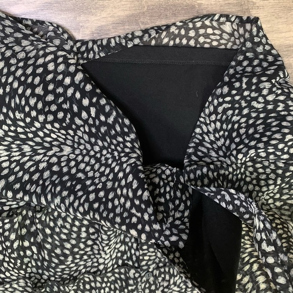 Logix Sheer Layered Top - Picture 9 of 9